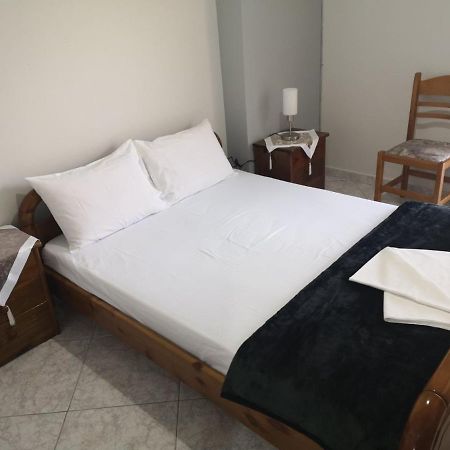Panos&Antzy Apartments Kalamata Zewnętrze zdjęcie