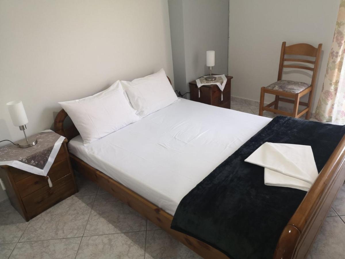 Panos&Antzy Apartments Kalamata Zewnętrze zdjęcie