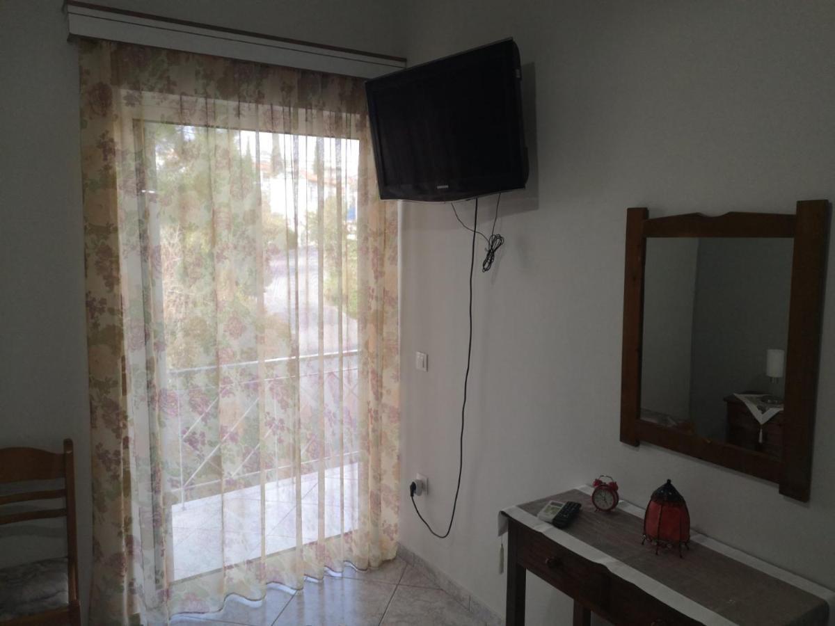 Panos&Antzy Apartments Kalamata Zewnętrze zdjęcie